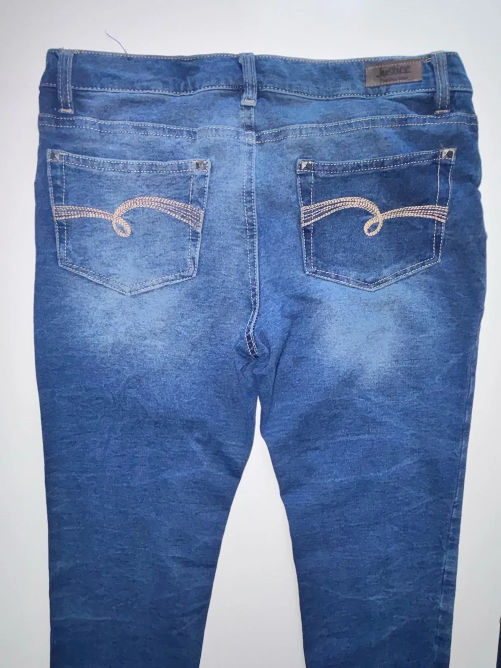 Justice jeans color